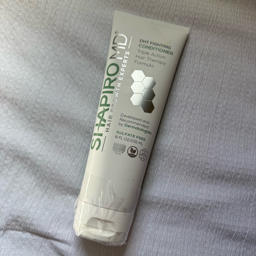 Shapiro MD DHT Fighting Conditioner triple action, hair therapy formula